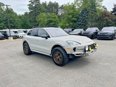 WP1AF2AY1MD****** 2021 Porsche Cayenne