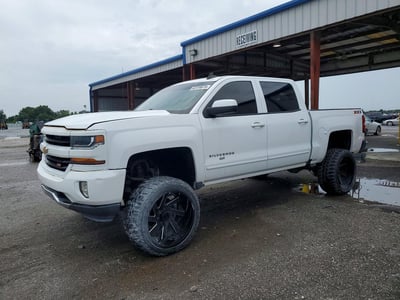 3GCUKREC5JG****** 2018 Chevrolet Silverado 1500
