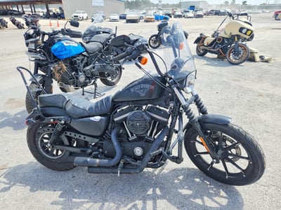 2017 Harley-Davidson Iron 883