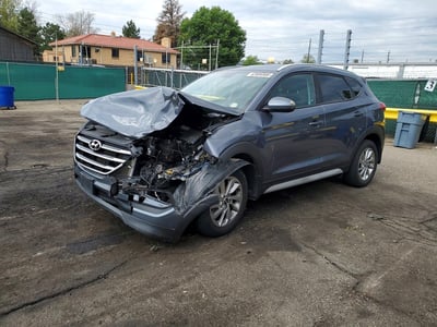 KM8J3CA45JU****** 2018 Hyundai Tucson