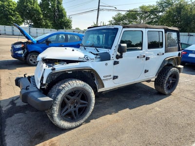 1C4BJWDG4HL****** 2017 Jeep Wrangler