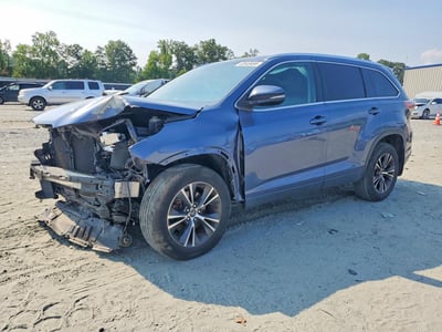 5TDJKRFH0GS****** 2016 Toyota Highlander
