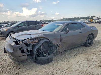 2C3CDZAG4JH****** 2018 Dodge Challenger