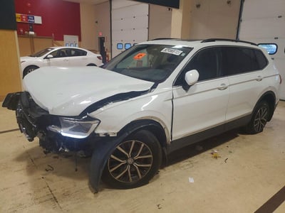 3VV2B7AX4JM****** 2018 Volkswagen Tiguan