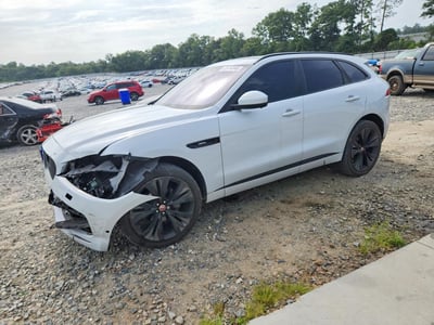 SADCL2FXXJA****** 2018 Jaguar F-PACE