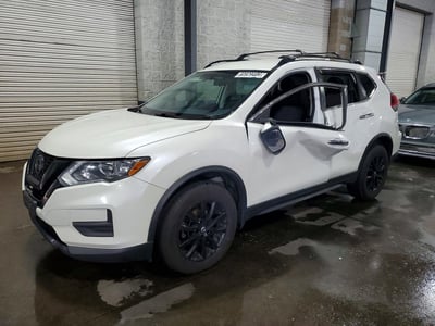 5N1AT2MV7JC****** 2018 Nissan Rogue