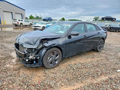 5NPLM4AG2NH****** 2022 Hyundai Elantra