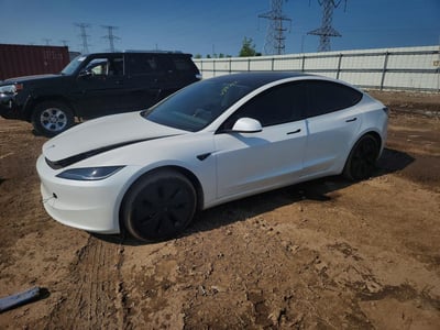 5YJ3E1EB9SF****** 2025 Tesla Model 3