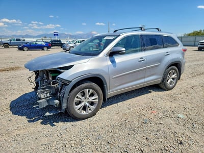 5TDJKRFH0FS****** 2015 Toyota Highlander