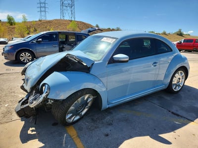 3VWJP7AT5CM****** 2012 Volkswagen Beetle