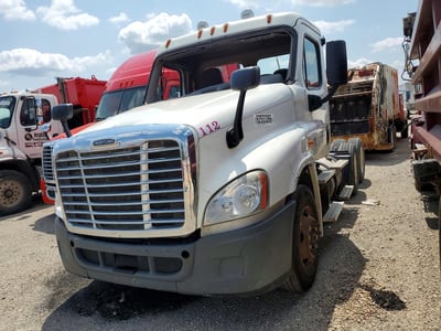 3AKJGEDV3ES****** 2014 Freightliner Cascadia 125