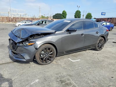JM1BPBEY3T1****** 2026 Mazda 3