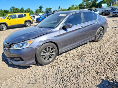 1HGCR2F50HA****** 2017 Honda Accord