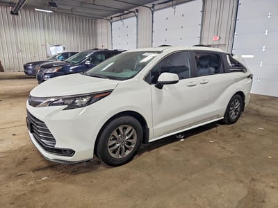 5TDBSKFC0SS****** 2025 Toyota Sienna