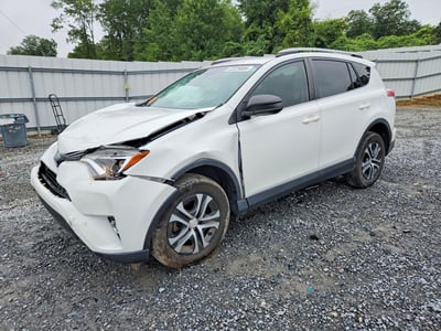JTMBFREV3JJ****** 2018 Toyota RAV4