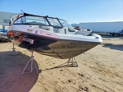 YAMC010***** 2025 Yamaha Ar210