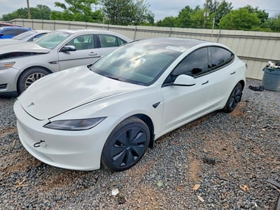 5YJ3E1EA8SF****** 2025 Tesla Model 3