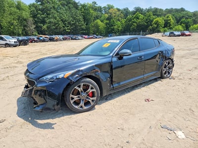 KNAE35LC4J6****** 2018 Kia Stinger