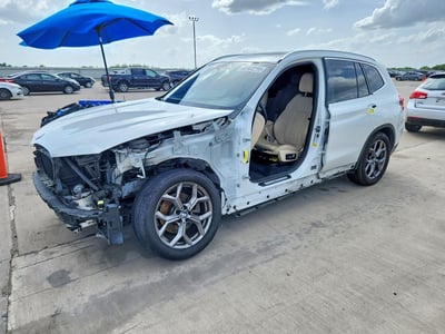 5UXTY3C00M9****** 2021 BMW X3
