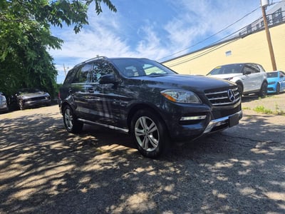 4JGDA5HB9CA****** 2012 Mercedes-Benz M-Class
