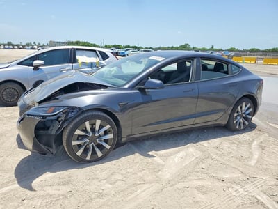 5YJ3E1EAXTF****** 2026 Tesla Model 3