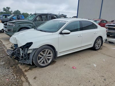 1VWGT7A32HC****** 2017 Volkswagen Passat