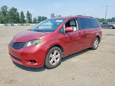 5TDKK3DC5CS****** 2012 Toyota Sienna