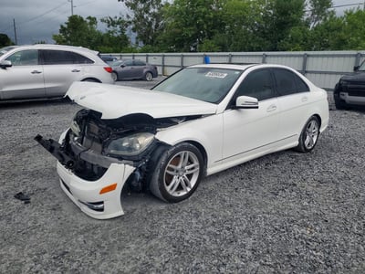 WDDGF4HB4DR****** 2013 Mercedes-Benz C-Class