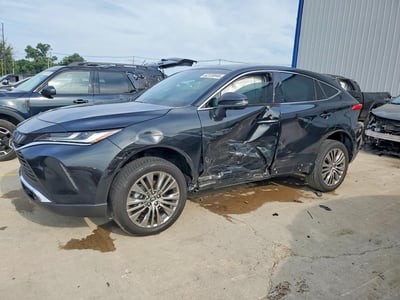 JTEAAAAH3RJ****** 2024 Toyota Venza