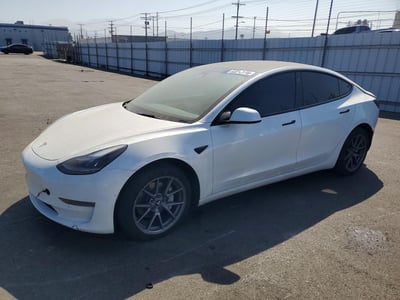 5YJ3E1EB0NF****** 2022 Tesla Model 3