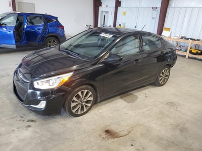 KMHCU4AE9FU****** 2015 Hyundai Accent