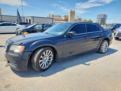 2C3CCAAGXDH****** 2013 Chrysler 300