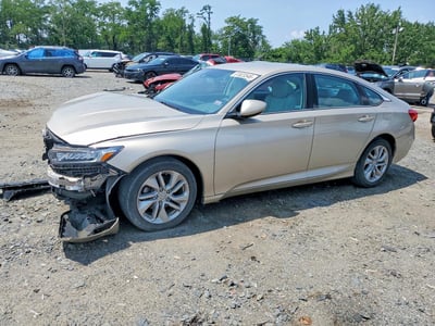 1HGCV1F13JA****** 2018 Honda Accord