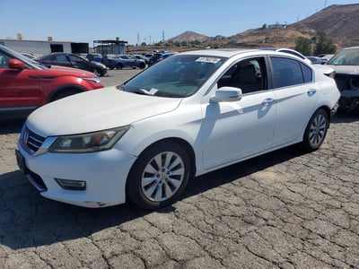1HGCR2F88DA****** 2013 Honda Accord