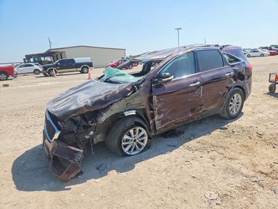 5XYPG4A3XGG****** 2016 Kia Sorento