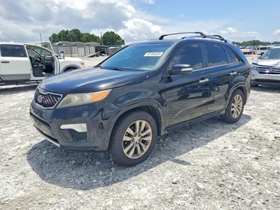 5XYKW4A21BG****** 2011 Kia Sorento