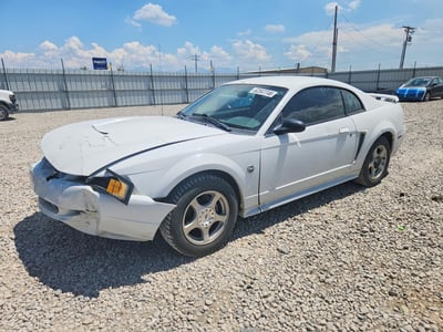 2004 Ford Mustang