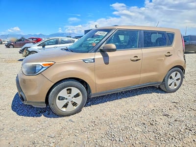 KNDJN2A22G7****** 2016 Kia Soul