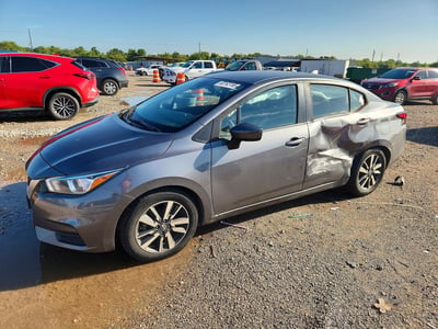 3N1CN8EVXML****** 2021 Nissan Versa