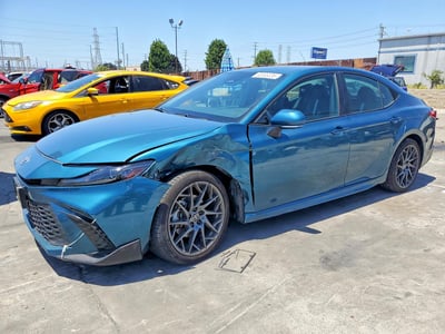 2025 Toyota Camry Hybrid