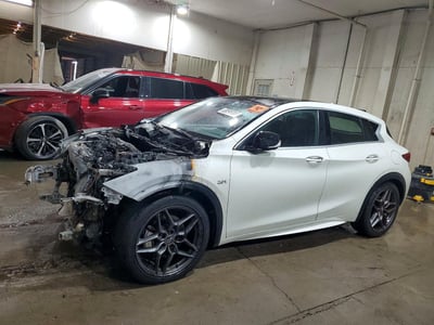SJKCH5CP0HA****** 2017 Infiniti QX30