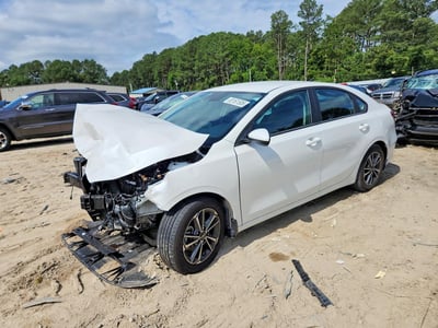 3KPF24AD9PE****** 2023 Kia Forte