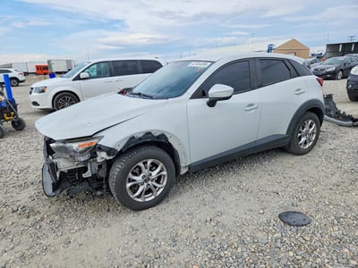 JM1DKFB70H0****** 2017 Mazda CX-3