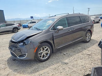 2C4RC1GG6JR****** 2018 Chrysler Pacifica