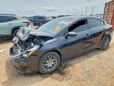 3KPFK4A77JE****** 2018 Kia Forte