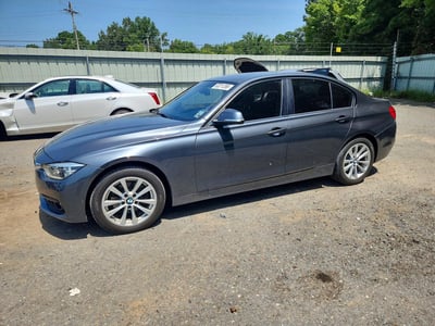 WBA8E1G53JN****** 2018 BMW 3 Series