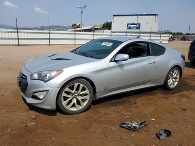 KMHHT6KJ8GU****** 2016 Hyundai Genesis