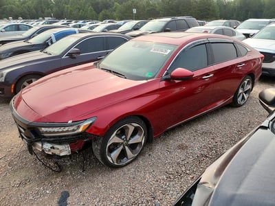 1HGCV1F9XJA****** 2018 Honda Accord