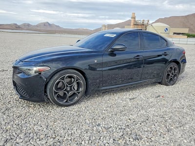ZARFAMBN4N7****** 2022 Alfa Romeo Giulia
