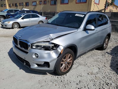 5UXKR0C57F0****** 2015 BMW X5